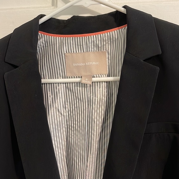 Banana Republic blazer, size 8! Great condition! - Picture 6 of 7